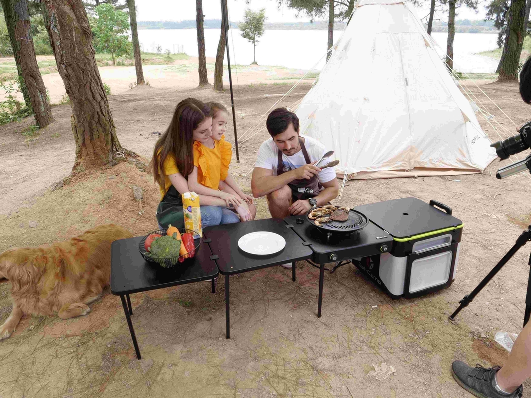 FDA Certified Portable Camp Kitchen Organizer Box Wind Resistant